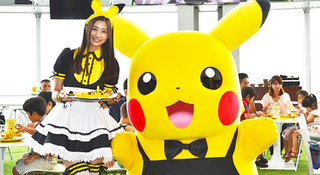 Illustration for article titled The Official Pikachu Maid Costume
